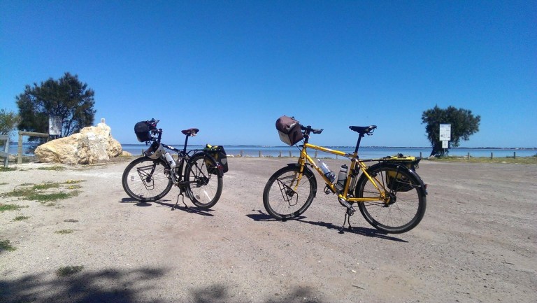 8203B4F3-8583-4FC5-8883-58C7A23195A3