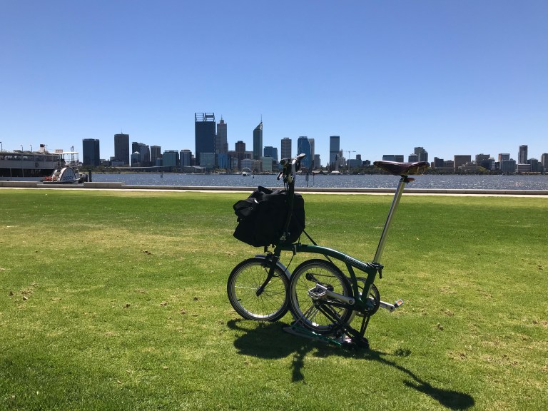 B36DDB16-AF27-4D8D-84F6-5CB52456422F