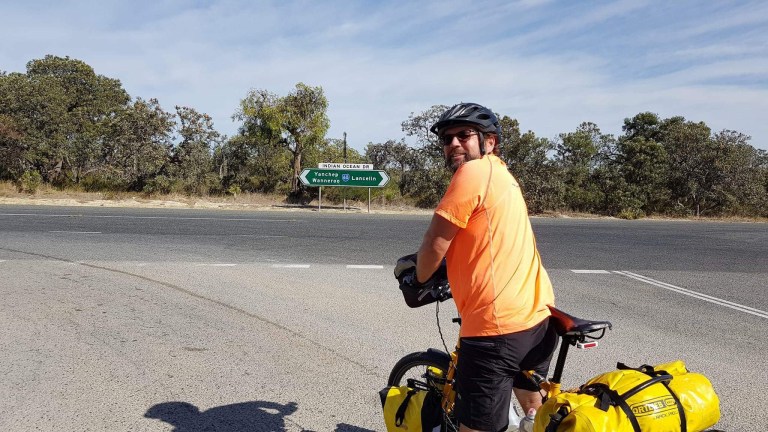 2CE4CCF9-4FD5-4F5C-B5A6-78DA463112CA