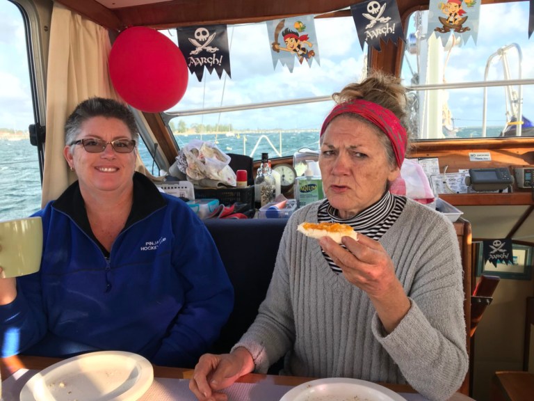 6C40675C-06FD-484F-A3D8-286685F07505