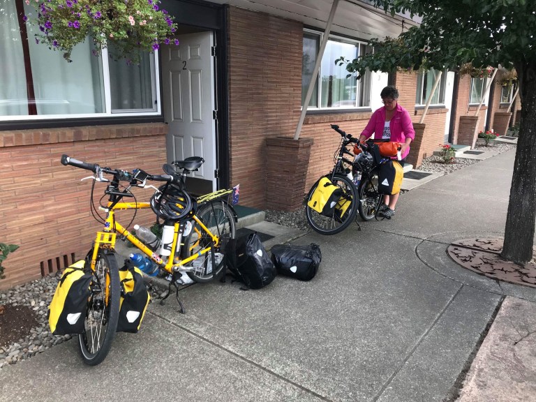 0662DB05-75F8-4337-91DF-DD3984877772