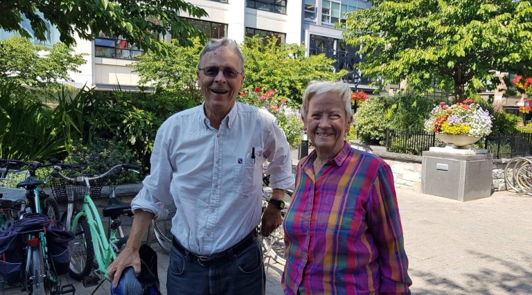 468CCD07-754E-4A7E-8457-BFE91364AE00