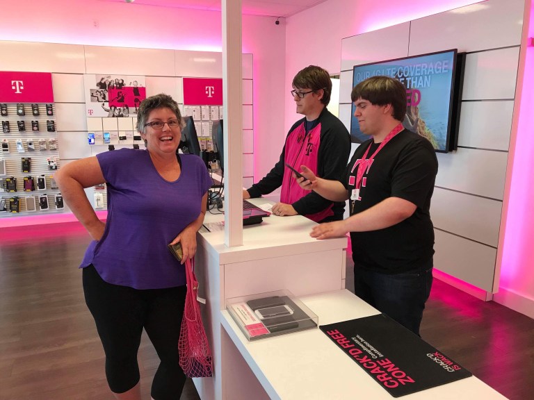 925B7C03-8922-4EB6-B90D-0AD51834F82F