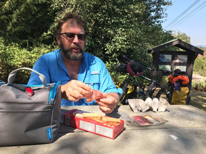 AFBFA41B-E952-4559-B715-BFC7A44219AB