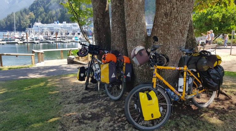 B7FB8874-6D3B-471F-85D4-129CF332DB83