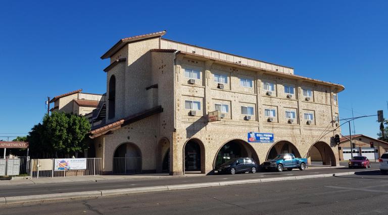 22ACD667-8BA5-4772-81B7-772B7DA49451