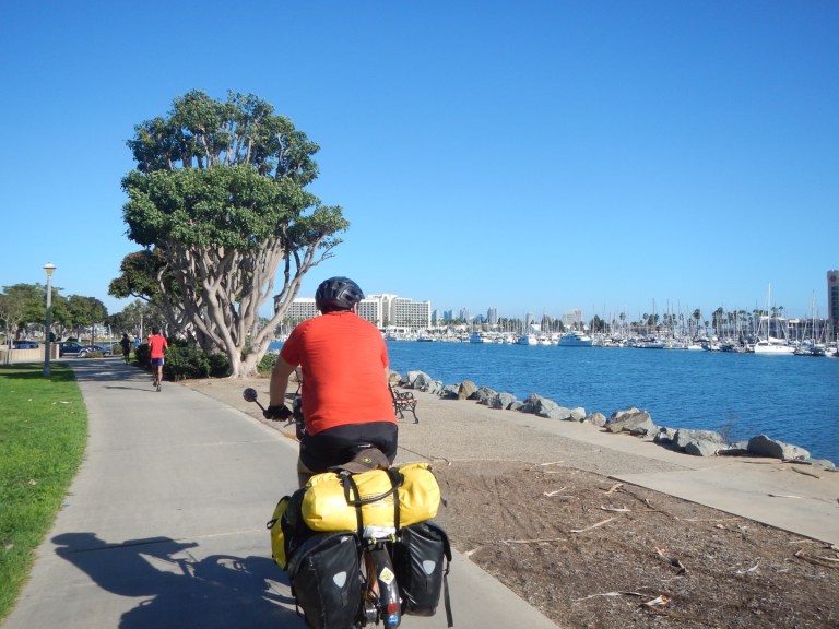 4D98B8D8-E2DB-4945-9064-F0489F942866