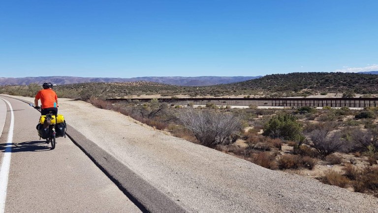 64A73FF5-D078-49EA-818B-05A014D7347E