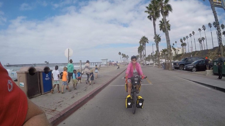 8B9A5ECF-B50E-45E5-BCD9-8F11E8B9547F