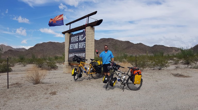 C4B00160-34E9-4814-AFA4-8D5DEF7C895B