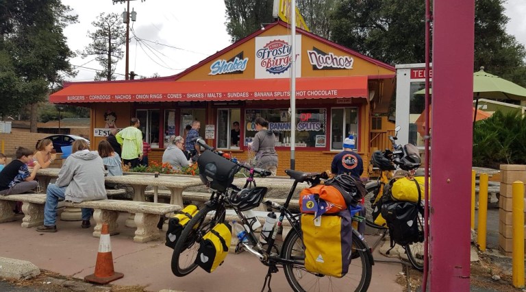 CE1EB3A6-AD20-46C1-B328-FEE2086E6A56