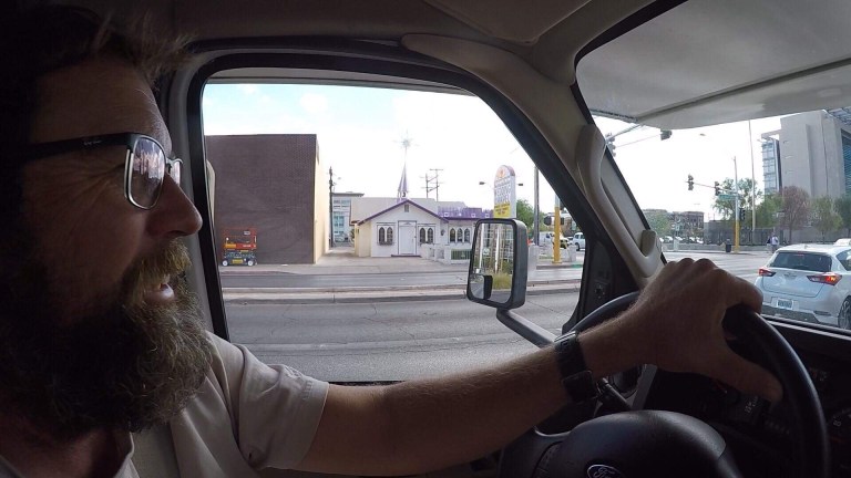 E65C341C-F2A2-4511-9119-7C2EE2253984