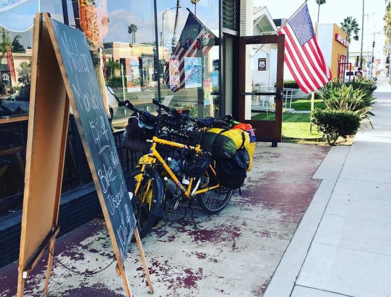 F7FD2D2B-B5CE-4F43-B6F3-3E6623643977