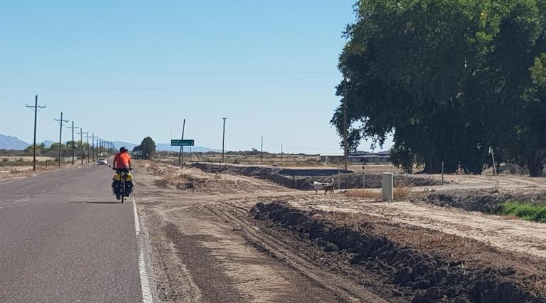 DC1299B0-D310-4891-B301-C94C0F778765