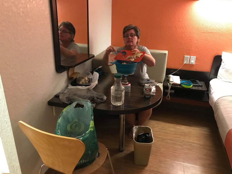 F90623FF-1FB9-4C14-9A00-9EF2AA8027BB