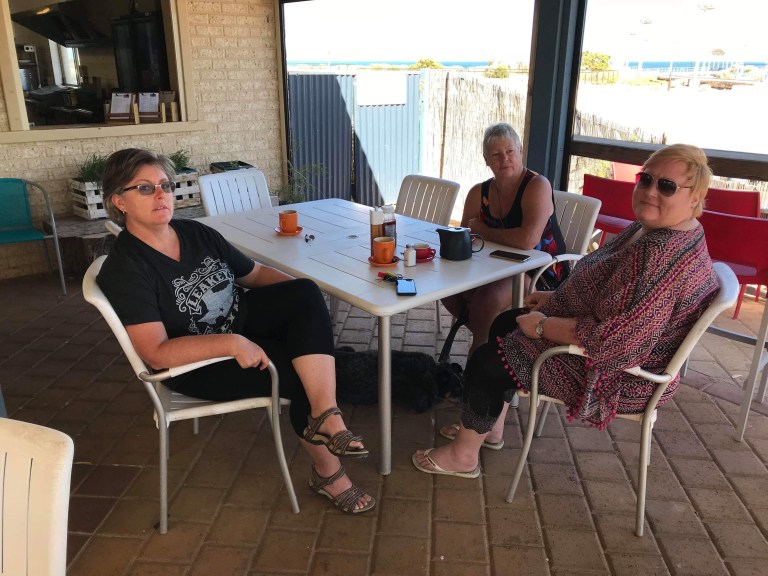 A2A371C8-4BD5-4C0E-B074-1FC1000297FC