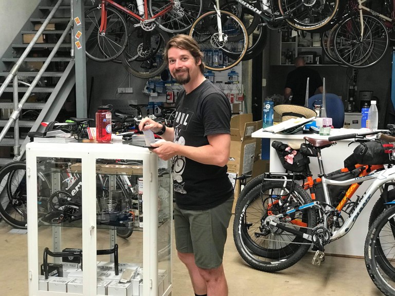 4B9E0004-1D84-46E1-9BE5-04D5AC2F8411