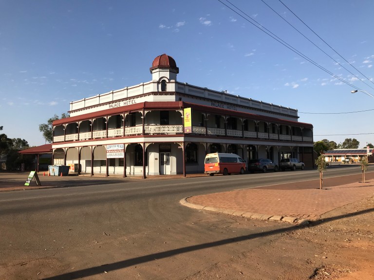 2F1FF457-8DDD-4CF7-BD0D-E2DCFCD71173